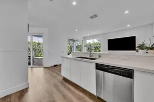 1042 Thistle Creek Ct, Weston, FL 33327 - Photo 17