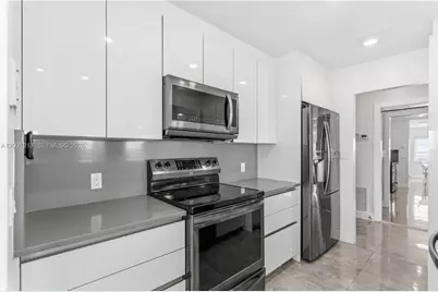 340 Sunset Dr #1210, Fort Lauderdale, FL 33301 - Photo 5
