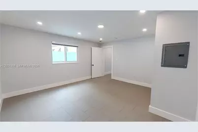 130 W 57th St #SIDE, Hialeah, FL 33012 - Photo 5