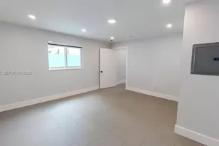 130 W 57th St, Hialeah, FL 33012 - Photo 5
