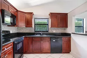 23128 Barwood Park Ln, Boca Raton, FL 33433 - Photo 7