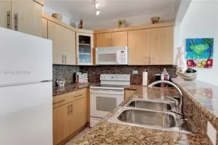 5601 Collins Ave, Miami Beach, FL 33140 - Photo 5