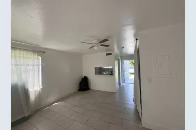 5535 Tenth Ave #1, Fort Myers, FL 33907 - Photo 9