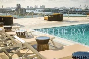488 NE 18th St, Miami, FL 33132 - Photo 21