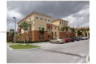 10012 NW 7th St, Miami, FL 33172 - Photo 17