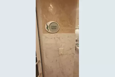 253 NE 2nd St #1004, Miami, FL 33132 - Photo 27