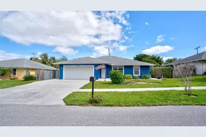 1067 Julia Heights Dr, Lantana, FL 33462 - Photo 1