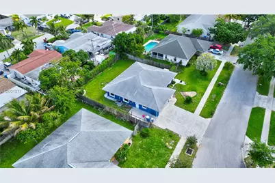 1067 Julia Heights Dr, Lantana, FL 33462 - Photo 43