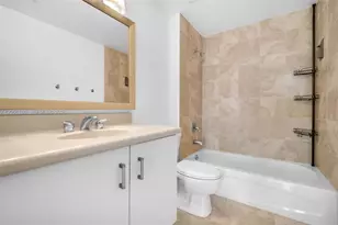 7900 Harbor Island Dr, North Bay Village, FL 33141 - Photo 15