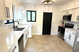 5530 NW Miami Ct, Miami, FL 33127 - Photo 11
