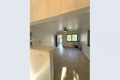 5530 NW Miami Ct, Miami, FL 33127 - Photo 9