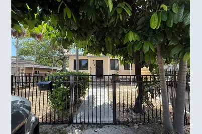 5530 NW Miami Ct, Miami, FL 33127 - Photo 3