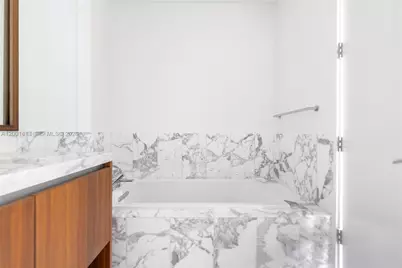 175 SE 25 Rd #501, Miami, FL 33129 - Photo 27