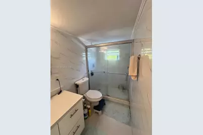 8245 Lake Dr #301, Doral, FL 33166 - Photo 7