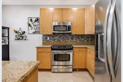 2851 W Prospect Rd #505, Tamarac, FL 33309 - Photo 13