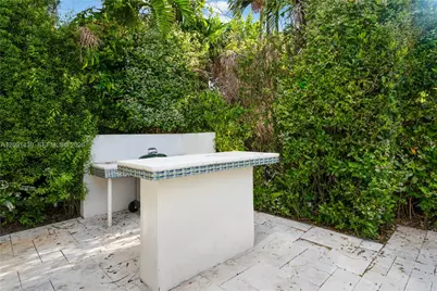 7501 W Adventure Ave, North Bay Village, FL 33141 - Photo 35