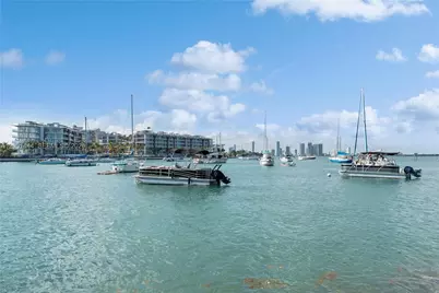 1670 Lincoln Ct #PH-E, Miami Beach, FL 33139 - Photo 11