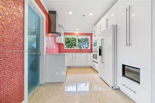 2121 Red Rd, Coral Gables, FL 33155 - Photo 9