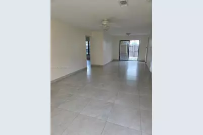 19362 SW 103rd Ct #B, Cutler Bay, FL 33157 - Photo 3