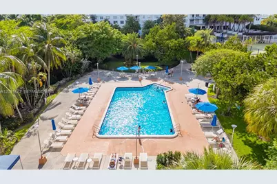 2851 NE 183rd St #502E, Aventura, FL 33160 - Photo 31