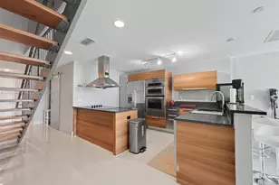 2950 NE 188th St, Aventura, FL 33180 - Photo 7