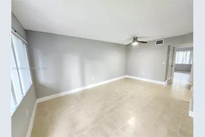 335 SW 20th St #9, Fort Lauderdale, FL 33315 - Photo 9