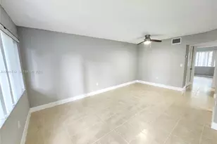 335 SW 20th St, Fort Lauderdale, FL 33315 - Photo 9