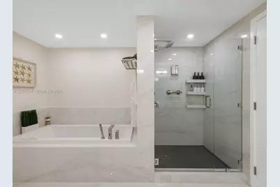 400 Sunny Isles Blvd #1416, Sunny Isles Beach, FL 33160 - Photo 17