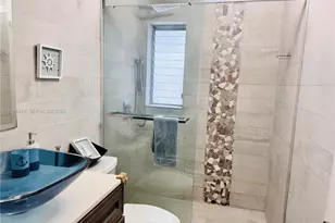 1340 Lincoln Rd, Miami Beach, FL 33139 - Photo 15