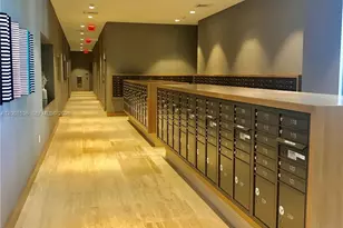 16385 Biscayne Blvd, North Miami Beach, FL 33160 - Photo 17