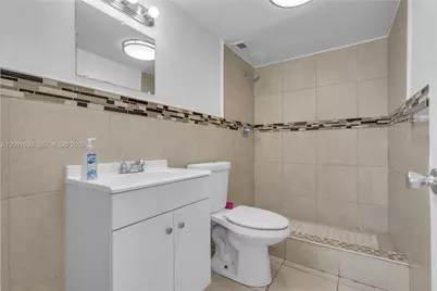9143 SW 77th Ave #B710, Miami, FL 33156 - Photo 17