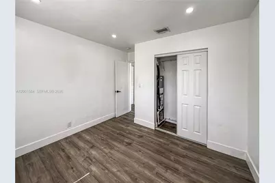 2620 NW 18th Ter #3, Oakland Park, FL 33311 - Photo 9