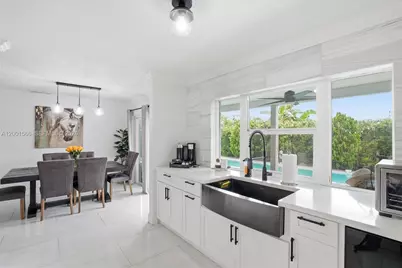 11920 NW 31st Pl, Sunrise, FL 33323 - Photo 13