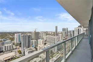 1111 SW 1st Ave, Miami, FL 33130 - Photo 5