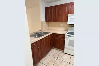 8851 NW 119th St #2213-2, Hialeah Gardens, FL 33018 - Photo 9
