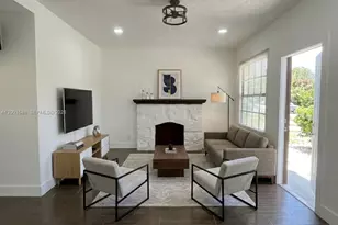 8 S C St, Lake Worth, FL 33460 - Photo 5