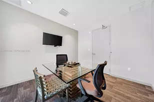 1010 SW 2nd Ave, Miami, FL 33130 - Photo 35