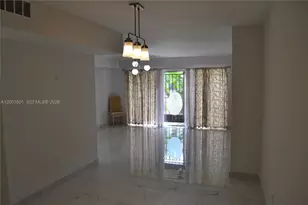 220 NW 87th Ave, Miami, FL 33172 - Photo 9