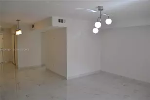 220 NW 87th Ave, Miami, FL 33172 - Photo 11