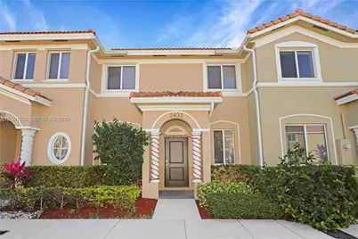 2432 SE 10th Ct #., Homestead, FL 33035 - Photo 1
