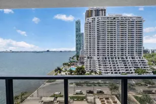 600 NE 36th St, Miami, FL 33137 - Photo 3