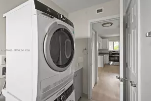 1101 NE 80th St, Miami, FL 33138 - Photo 9