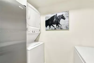 5077 NW 7th St #508, Miami, FL 33126 - Photo 5