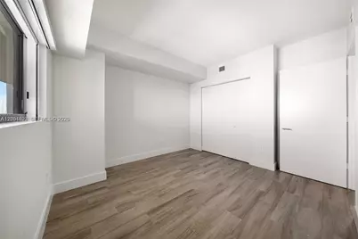 460 NE 28th St #2707, Miami, FL 33137 - Photo 13