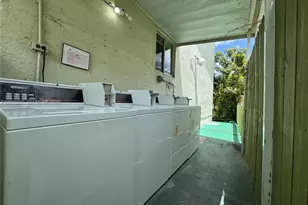 10765 SW 4th St, Sweetwater, FL 33174 - Photo 15