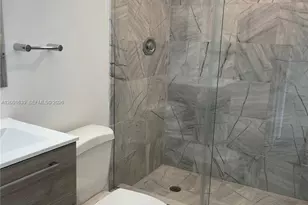 255 Galen Dr, Key Biscayne, FL 33149 - Photo 15