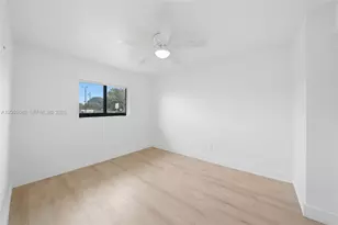 7200 W 12th Ave, Hialeah, FL 33014 - Photo 31
