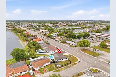 7200 W 12th Ave, Hialeah, FL 33014 - Photo 11