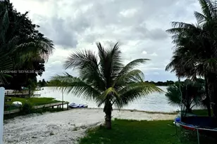 7200 W 12th Ave, Hialeah, FL 33014 - Photo 45