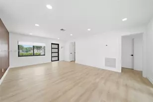 7200 W 12th Ave, Hialeah, FL 33014 - Photo 17
